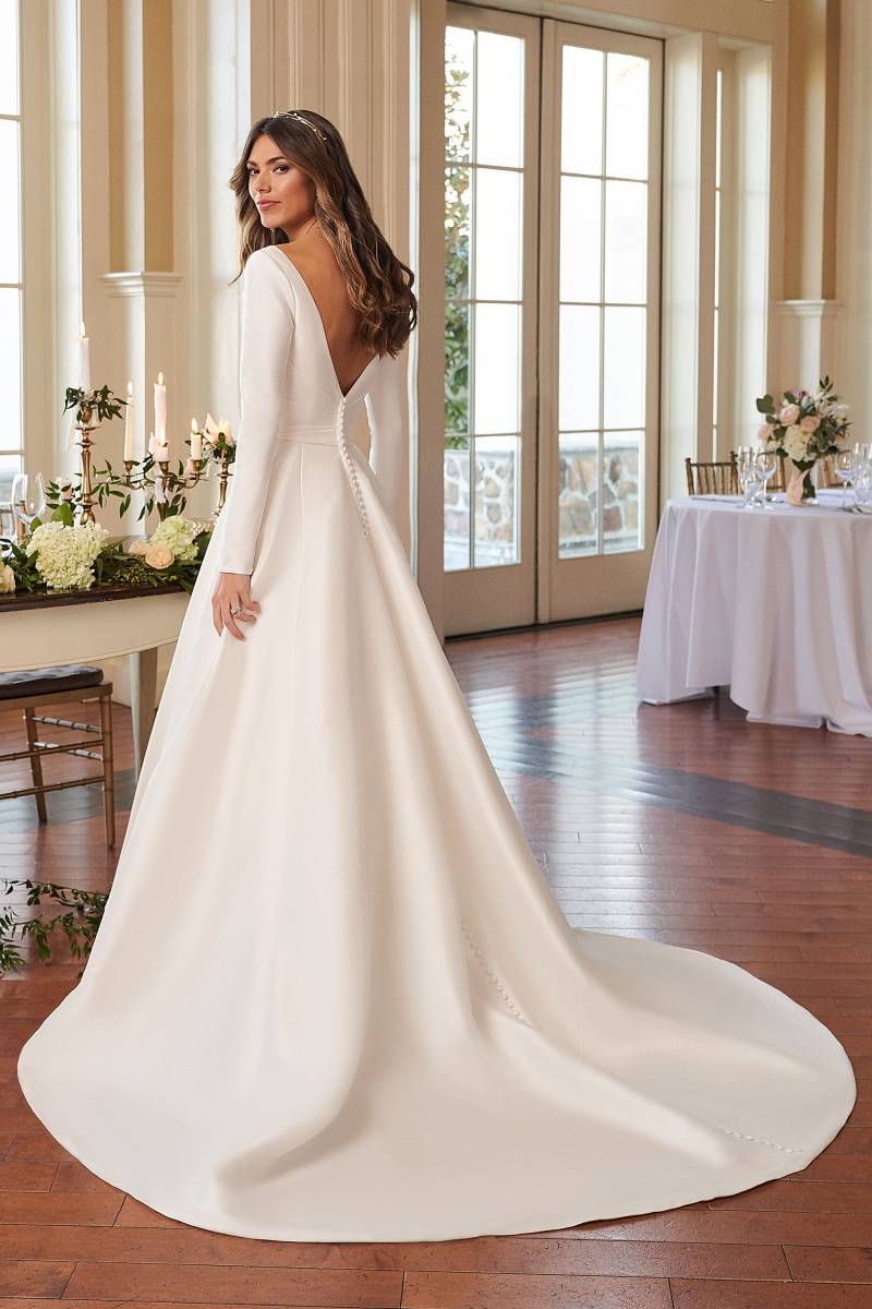 Robe de mariée en mikado du créateur Sincerity 